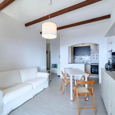 Casa Vista Mare Le Ginestre * Varazze