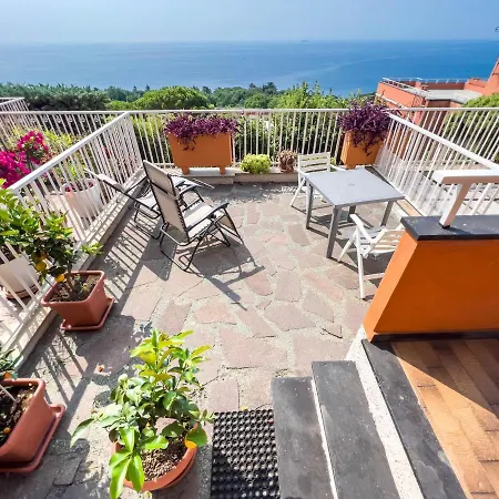 Appartamento Casa Vista Mare Le Ginestre Varazze