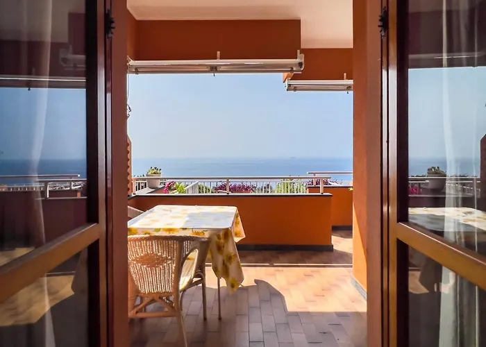 Casa Vista Mare Le Ginestre Appartement Varazze