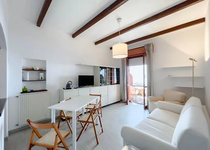 Casa Vista Mare Le Ginestre Apartmán Varazze